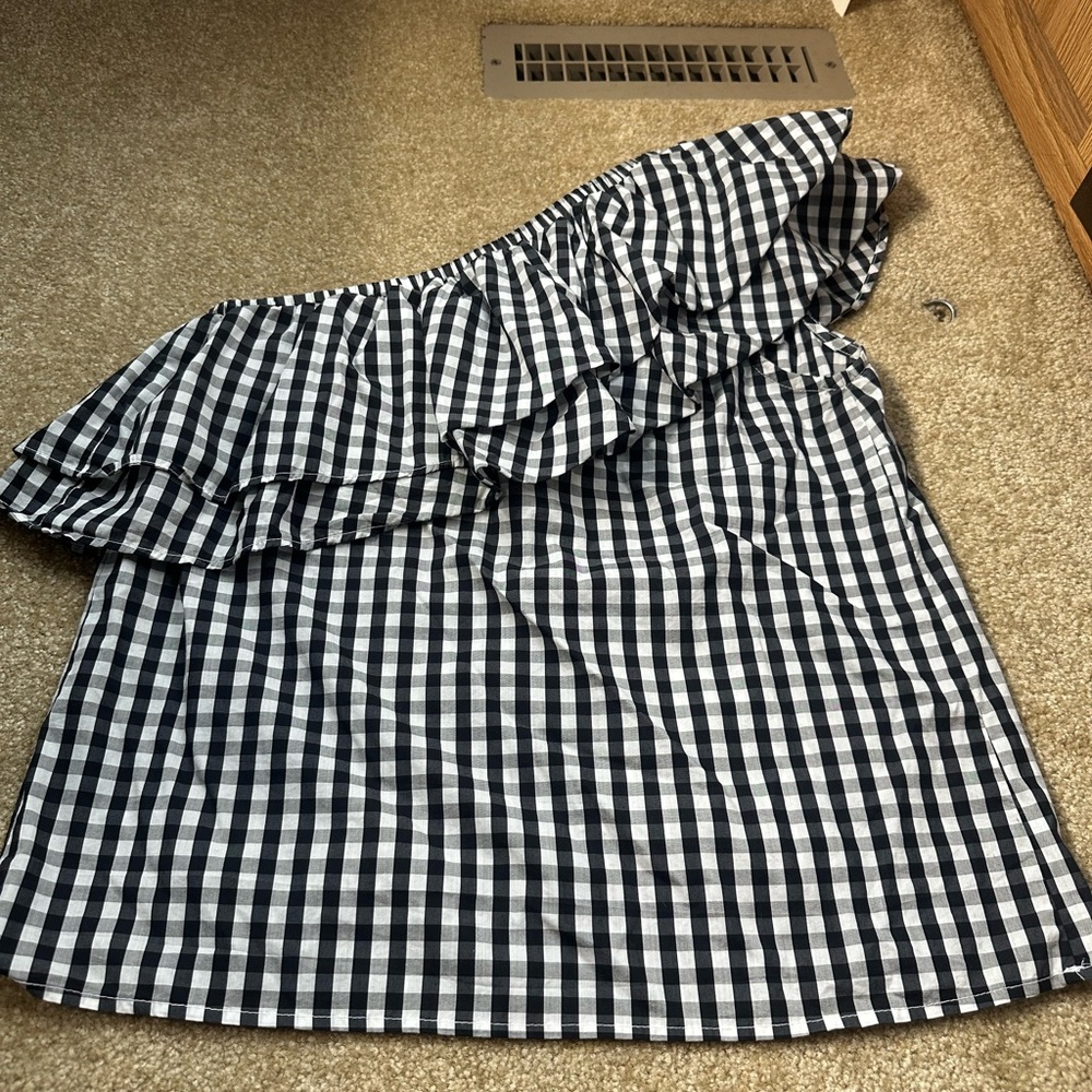 Halogen Black and White Checkered Ruffle Blouse - Picture 3 of 5